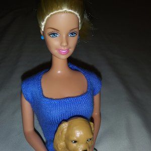 Vintage 1999  Pet Lovin' Barbie Doll With Puppy